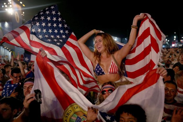 cute football fan girls