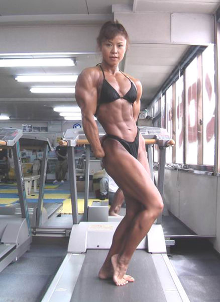 Tomoko Kanda, strong fitness bodybuilding girl