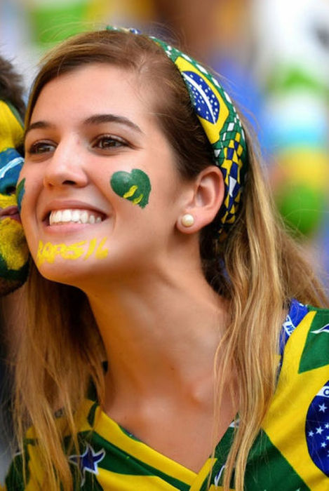 cute football fan girls