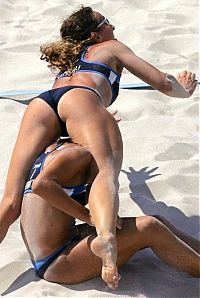 Sport and Fitness: volleyball girls