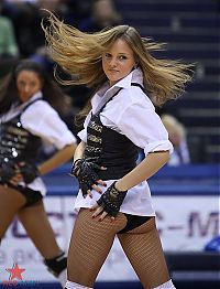 Sport and Fitness: cheerleader girls