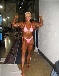 TopRq.com search results: Barbie Guerra lost her hands from electric shock, but she still does a bodybuilding