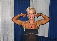 TopRq.com search results: Barbie Guerra lost her hands from electric shock, but she still does a bodybuilding