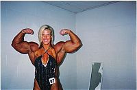 TopRq.com search results: Barbie Guerra lost her hands from electric shock, but she still does a bodybuilding