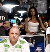 Sport and Fitness: poker girls