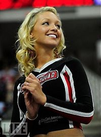 Sport and Fitness: cheerleader girls