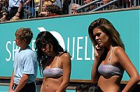 Sport and Fitness: Volleyball support team girls in bikini, Berlin, Germany