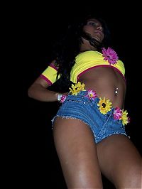 Sport and Fitness: miss reef 2009/2010 bikini contest
