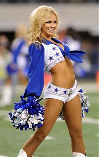 Sport and Fitness: cheerleader girls