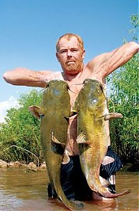 Sport and Fitness: Okie noodling tournament, United States
