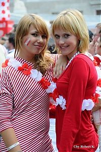 Sport and Fitness: cute football fan girls