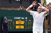 Sport and Fitness: Isner - Mahut match, 2010 Wimbledon Championships