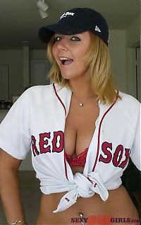 Sport and Fitness: Boston Red Sox girls