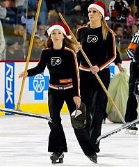 Sport and Fitness: NHL support girls