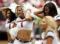 Sport and Fitness: cheerleader girls