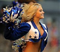 Sport and Fitness: DCC Dallas Cowboys NFL cheerleader girls