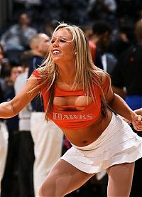 Sport and Fitness: NBA cheerleader girls