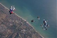 TopRq.com search results: skydiving photography