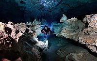 Sport and Fitness: cave diving