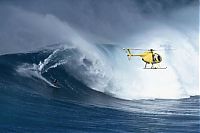 Sport and Fitness: surfing photography