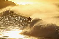 Sport and Fitness: surfing photography