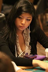 Sport and Fitness: 2011 World Series of Poker girls