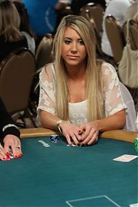 Sport and Fitness: 2011 World Series of Poker girls