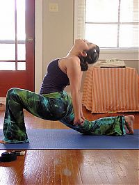 Sport and Fitness: yogini girl