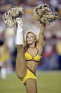 Sport and Fitness: cheerleader girls