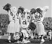 Sport and Fitness: cheerleader girls then and now