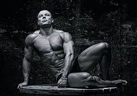 Sport and Fitness: strong bodybuilding man portrait