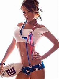 Sport and Fitness: super bowl girl fans