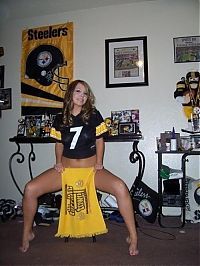 Sport and Fitness: super bowl girl fans