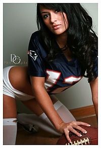 Sport and Fitness: super bowl girl fans