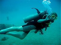 Sport and Fitness: diving girl