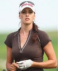 Sport and Fitness: girl playing golf