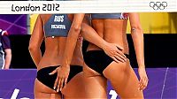 Sport and Fitness: volleyball girls