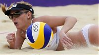 Sport and Fitness: volleyball girls