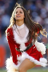 Sport and Fitness: Denver Broncos NFL cheerleader girls