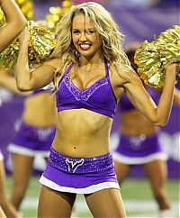 Sport and Fitness: Minnesota Vikings NFL cheerleader girls