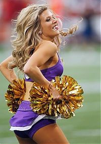 TopRq.com search results: Minnesota Vikings NFL cheerleader girls