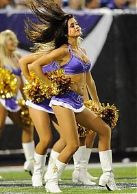 Sport and Fitness: Minnesota Vikings NFL cheerleader girls