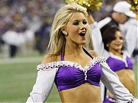 Sport and Fitness: Minnesota Vikings NFL cheerleader girls