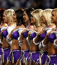 Sport and Fitness: Minnesota Vikings NFL cheerleader girls