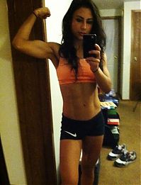 Sport and Fitness: strong fitness bodybuilding girl