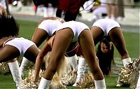 Sport and Fitness: Washington Redskins NFL cheerleader girls