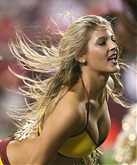 Sport and Fitness: Washington Redskins NFL cheerleader girls