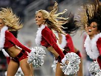 Sport and Fitness: christmas cheerleader girls