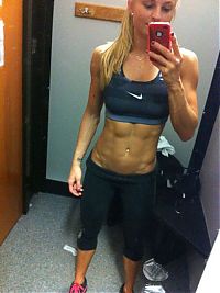 Sport and Fitness: strong fitness bodybuilding girl