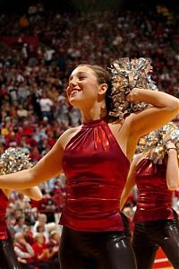 Sport and Fitness: Indiana Hoosiers cheerleader girls